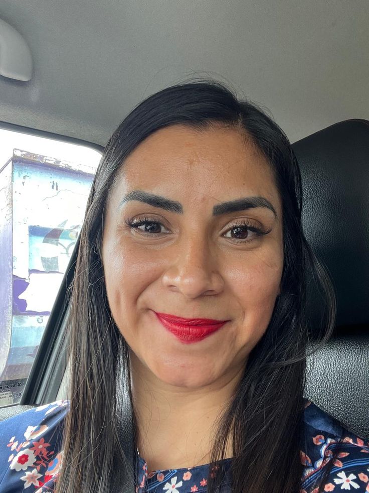 <em>Elizabeth Medina</em>